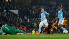 Драма на "Етихад": Сити отстрани с дузпи Уулвърхямптън