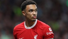 Ливърпул е поставил основите на успешен сезон, според Трент