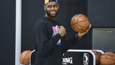 ЛеБрон може да поиска да напусне Лейкърс