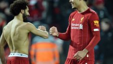 Над Ливърпул е само небето