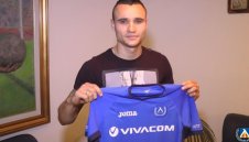 Виктор Генев подсили Левски