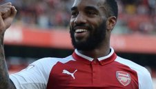 Арсенал мачка с два гола на Лаказет. Гарет Бари счупи уникален рекорд + ВИДЕО