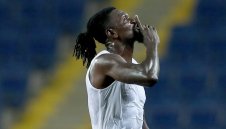 Адебайор: Няма да даря пари! Не съм вкарвал коронавируса в Того