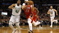 Антъни Дейвис наказа и Бостън