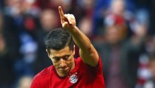 Левандовски: Да изпратим Пеп с Ушатата!