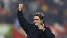 Шпорите уредиха новия си мениджър