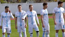 Генерал Божигол дебютира за Риека, отборът му падна от немци