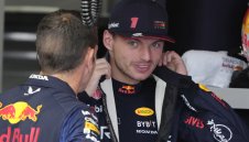 Макс бързо върна спокойствието при Ред Бул с доминантно представяне