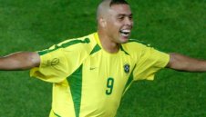 Феномена отсече: Бразилия ще вдигне Световната купа