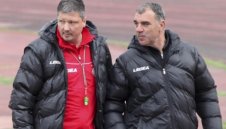 Навиват Любо Пенев да остане треньор на ЦСКА