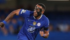 Обамеянг обмисля да се махне от Челси