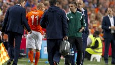 Робен към Инди: Много си тъп!