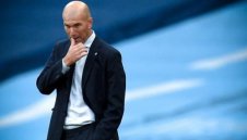 Глътка въздух за Зидан, двама излязоха от лазарета на Реал