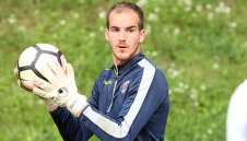 Левски преговаря с вратаря на Хайдук (Сплит) Данте Стипица