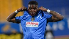 Найджъл Робърта се нареди в списък с Гунди, Наско и Соколето