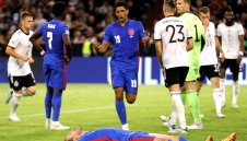 Дузпа в края спаси "Трите лъва" в Мюнхен