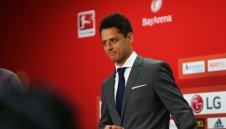 Швайни навил Чичарито за Леверкузен