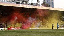 В Ботев Пловдив отчаяни, само 500 са си купили билети за мача с АПОЕЛ