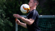 От Айнтрахт: Това е лъжа! Не сме имали дори контакт с Реал за Йович