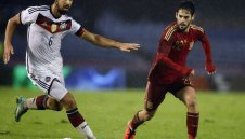 Кедира пред сензационен трансфер в Шалке