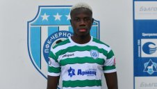 Трансферен удар: Черно море взе играч на Бенфика