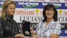 Йорданка Донкова близо до орден "Стара планина"