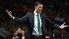 Грък стана треньор на Александър Везенков