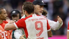 Новината за Тухел окончателно разцепи грохналия Байерн