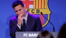 Меси заминава за Париж още тази вечер