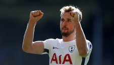 Кейн остава при Шпорите поне още година