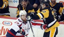 Пингвините докосват финала на Изток в НХЛ