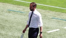 Нов проблем за Англия: Наложи се смяна на вратарите