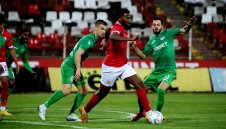 Ще се отразили в битката за титлата? ЦСКА забива головата си машина на пейката 