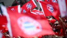 59+1: Защо Байерн има фобия от числото 60? + СНИМКИ