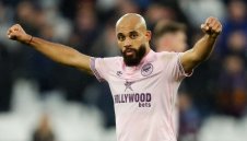 Мбемо мина медицинските тестове в Ман Юнайтед