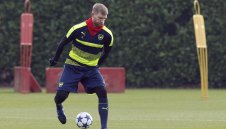 Радост в Арсенал! Мертезакер е готов да излезе титуляр срещу Челси