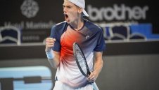 Страхотно! Наш национал триумфира с пета титла в кариерата си