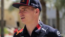 От Мерцедес държат връзка с Макс постоянно