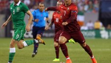 Роналдо се завърна, а Португалия размаза Ирландия