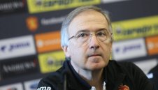Дерменджиев след дебюта си: Има напрежение у играчите, видях и добри неща
