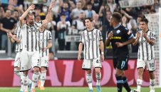 Юве изпусна победата в последната секунда в прощалния мач на Киелини и Дибала