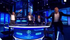 Оуен, Рио и Стиви Джи полудяха след шестия гол на Барса + ВИДЕО