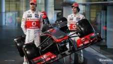 Макларън представи MP4-28