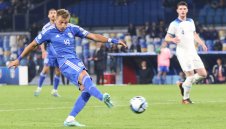 Ретеги горд от гола в дебюта за Италия