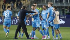 Наполи изстрада 0:0 с Парма, остава първи!