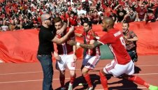 ПРОГНОЗИ: ЦСКА и Лудогорец ще си вкарат на "Армията"