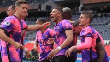 ПСЖ направи велик обрат и се доближи на точка от първото място