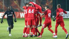 Царско село пак го направи! Удари и Берое в последната минута