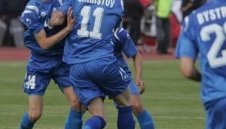 Левски ожули Санта Жулия с 5:0, чака ФК Баку