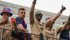 А Байерн? ПСЖ пак атакува чупливо франсе от Барса